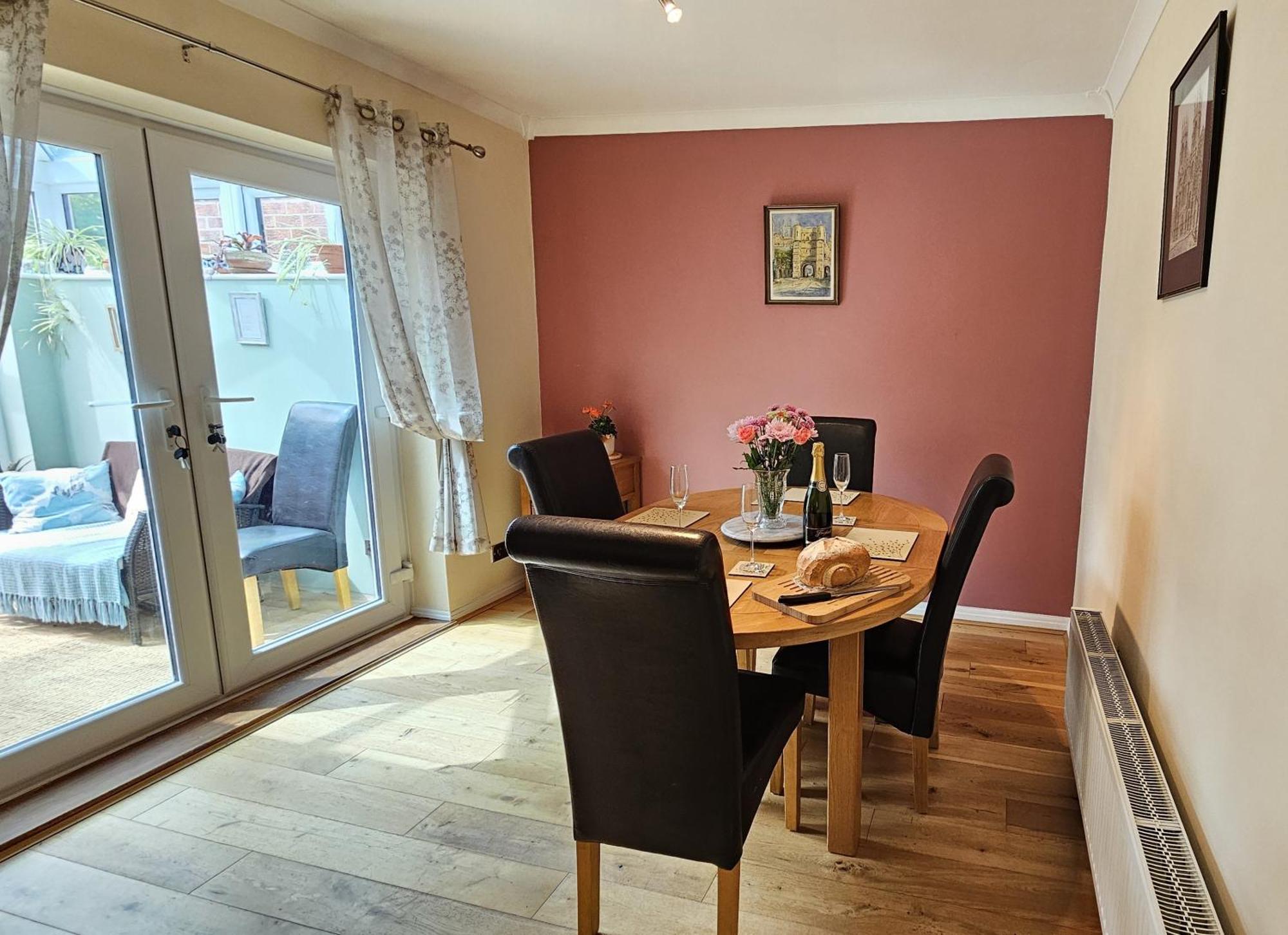 Beckside - Dog Friendly One Bed Home ヨーク エクステリア 写真